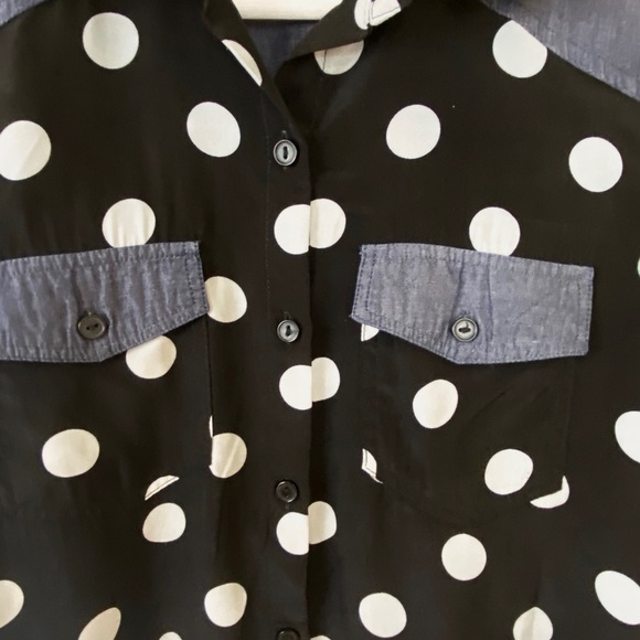 Forever 21. Shirt. Black/Blue Denim Design. Sz XS. - Picture 5 of 10